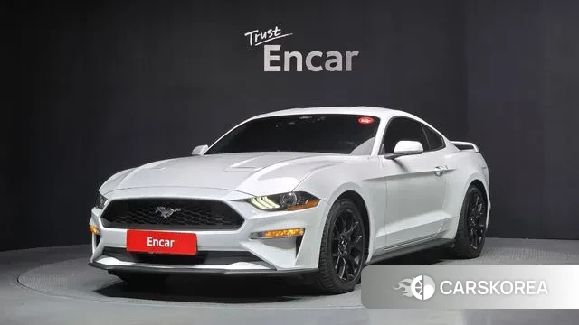 Ford Mustang 2023 Белый из Кореи