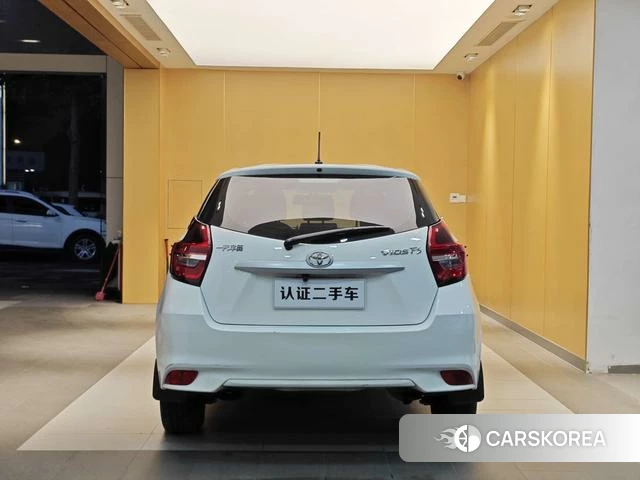 Toyota Vios FS 2022 Белый из Китая
