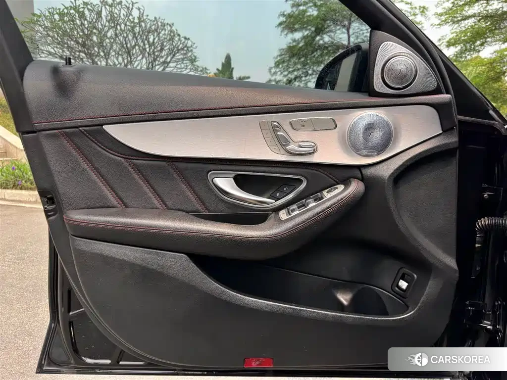 Mercedes-Benz C-class AMG 2020 Черный из Китая