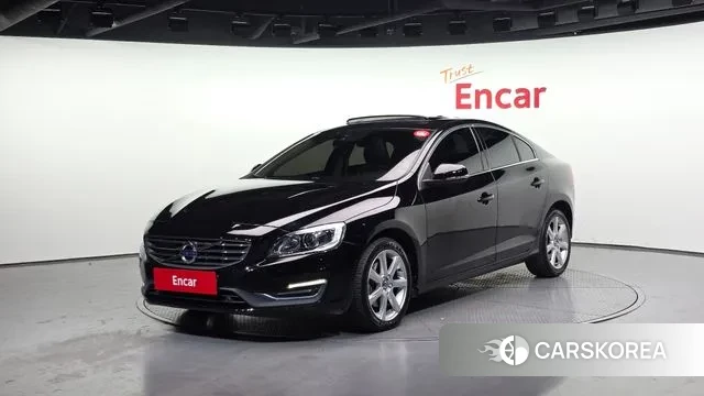 Volvo S60 2018 Черный из Кореи