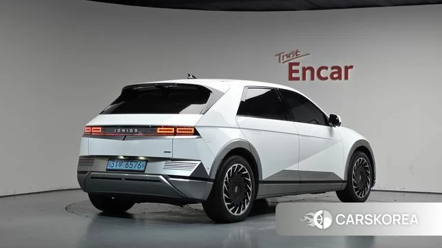Hyundai Ionic 5 2021 Белый из Кореи