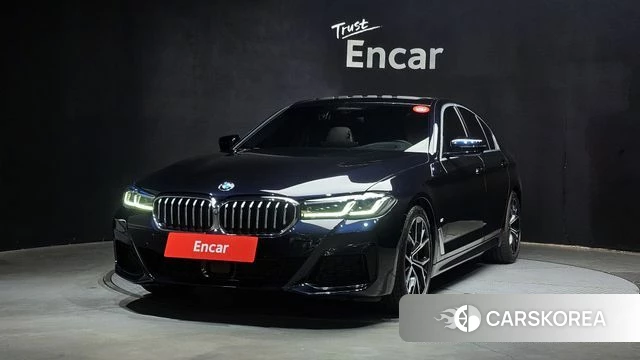 BMW 5 Series (G30) 2023 Черный из Кореи