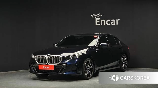 BMW 5 Series (G60) 2025 Черный из Кореи