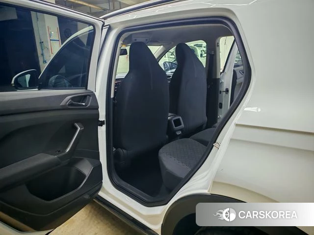 Volkswagen Tu Kai 2023 Белый из Китая