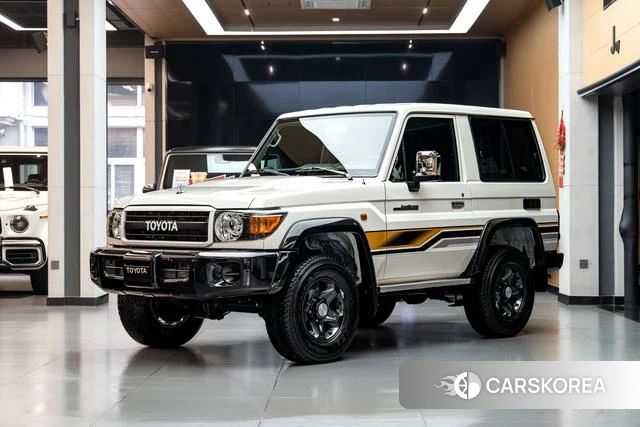 Toyota Land Cruiser 70 Series 2025 Белый из Китая