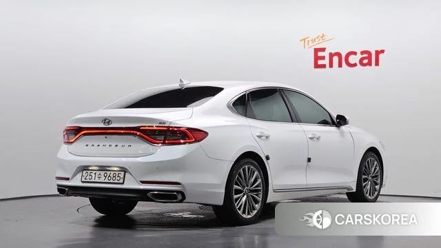 Hyundai Grandeur IG 2018 Белый из Кореи