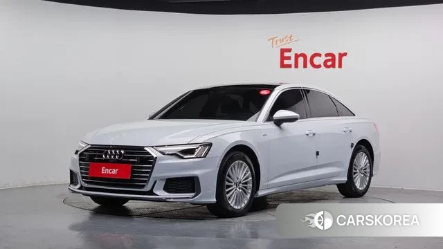 Audi A6 (C8) 2020 Белый из Кореи