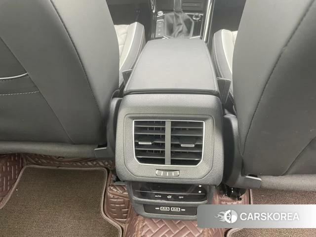 Volkswagen Tanyue 2023 Черный из Китая