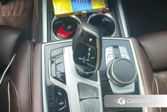 BMW 7 series 2022 Черный из Китая