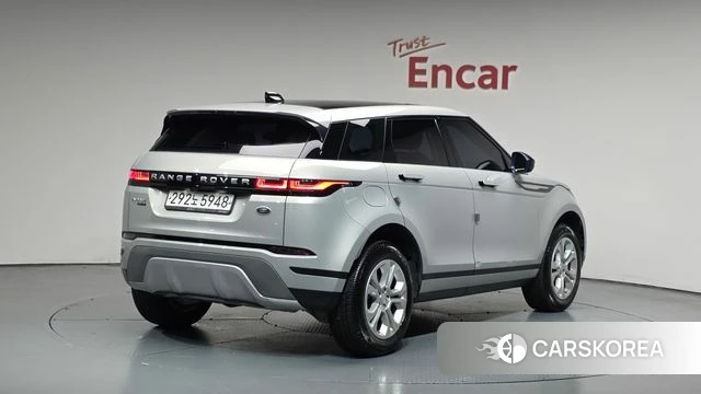 Land Rover Range Rover Evoque 2nd Generation 2020 Серебристо-серый из Кореи