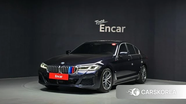 BMW 5 Series (G30) 2020 Черный из Кореи