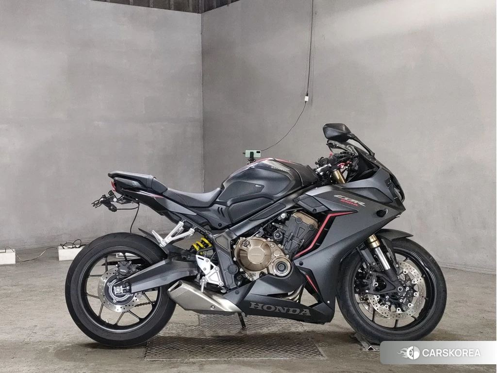 Проданный Honda CBR650R 2020 из Японии