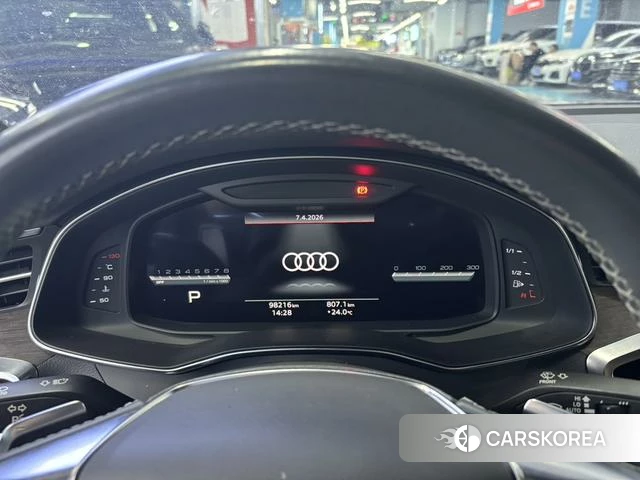 Audi A7L 2023 Черный из Китая