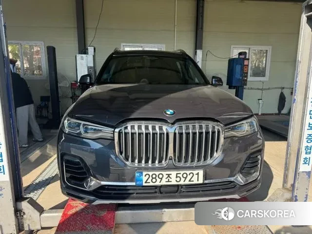 BMW X7 (G07) 2021 Серый из Кореи
