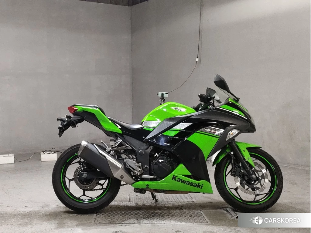 Проданный Kawasaki NINJA 250 2013 из Японии, фото 2