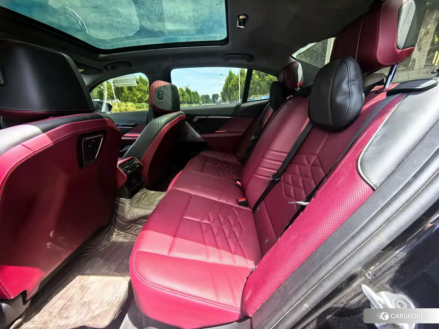 BMW i5 2025 Черный из Китая