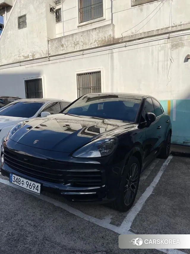 Porsche Cayenne (PO536) 2020 Черный из Кореи