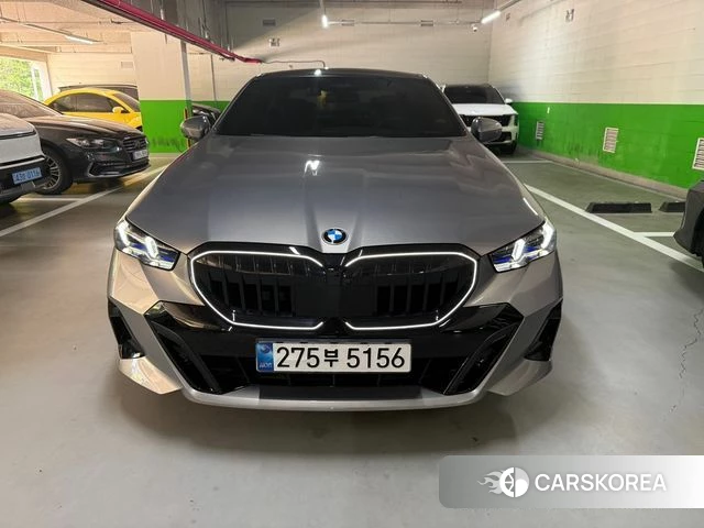 BMW 5 Series (G60) 2025 Коричневый из Кореи