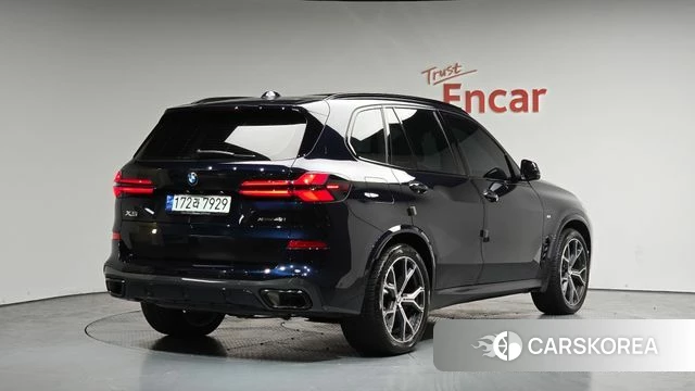 BMW X5 (G05) 2024 Черный из Кореи