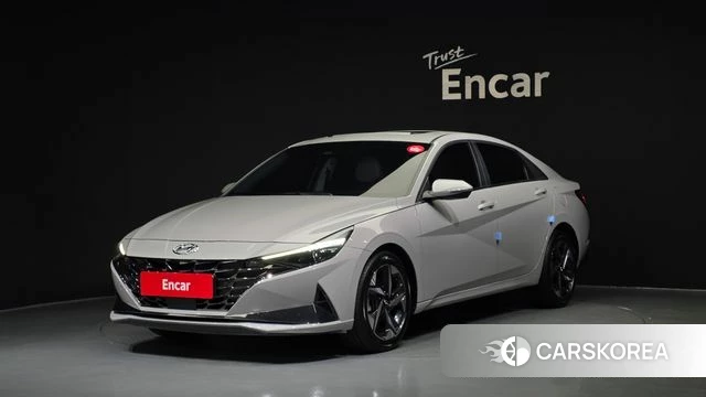 Hyundai Avante (CN7) 2021 Серебристо-серый из Кореи