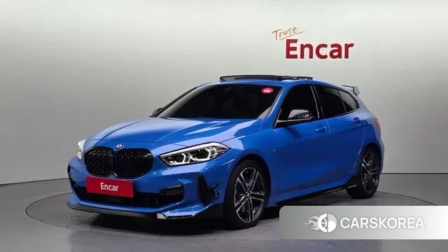 BMW 1 Series (F40) 2023 Синий из Кореи