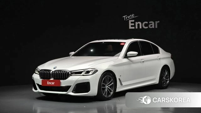 BMW 5 Series (G30) 2023 Белый из Кореи