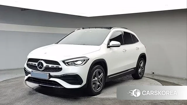 Mercedes-Benz GLA - Class H247 2022 Белый из Кореи