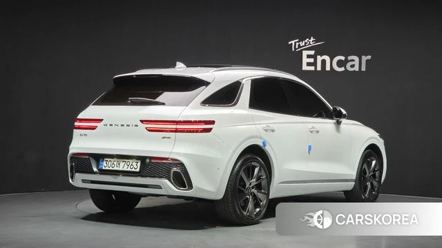 Genesis GV70 2022 Белый из Кореи