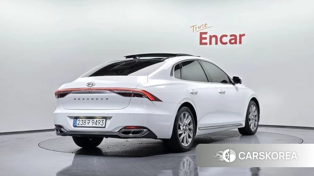 Hyundai The New Grandeur IG Hybrid 2021 Белый из Кореи