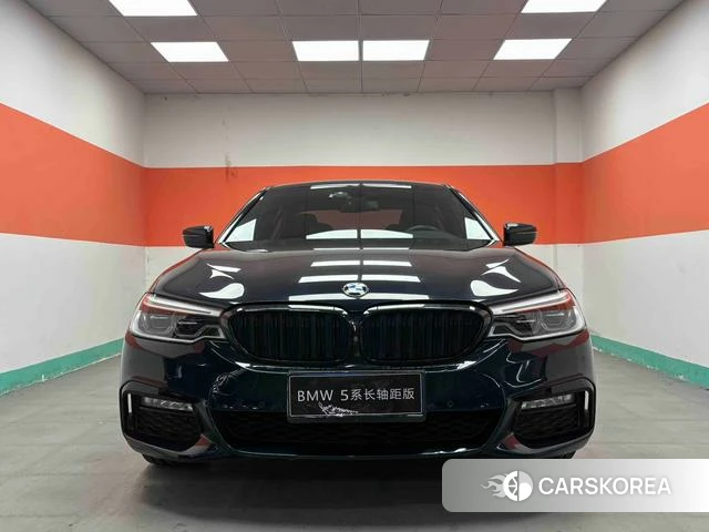 BMW 5 series 2018 Черный из Китая