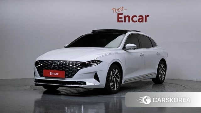 Hyundai The New Grandeur IG Hybrid 2022 Белый из Кореи
