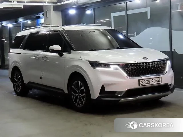 Kia Carnival 4th generation 2020 Белый из Кореи