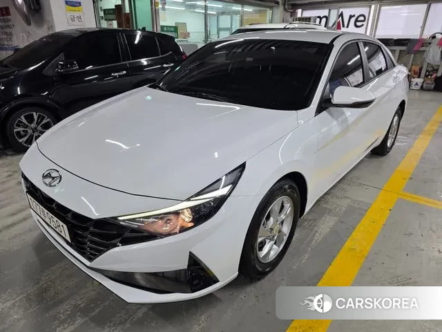 Hyundai Avante (CN7) 2021 Белый из Кореи