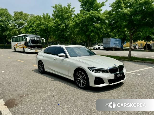 BMW 3 series 2022 Белый из Китая