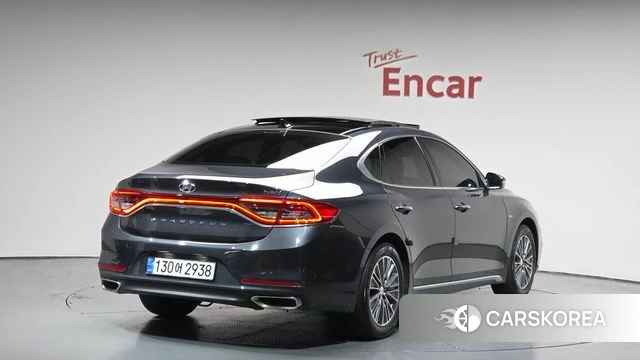 Hyundai Grandeur IG Hybrid 2018 Серый из Кореи