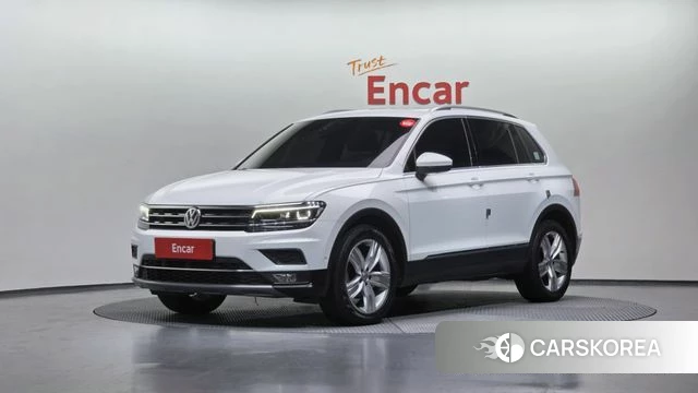 Volkswagen Tiguan second Generation 2020 Белый из Кореи
