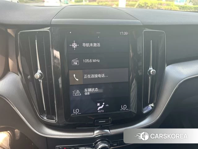 Volvo XC60 2020 Белый из Китая