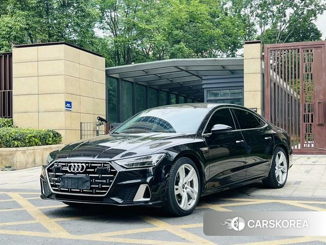 Audi A7L 2023 Черный из Китая