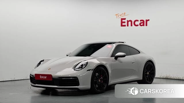 Porsche 911(992) 2020 Серебристо-серый из Кореи
