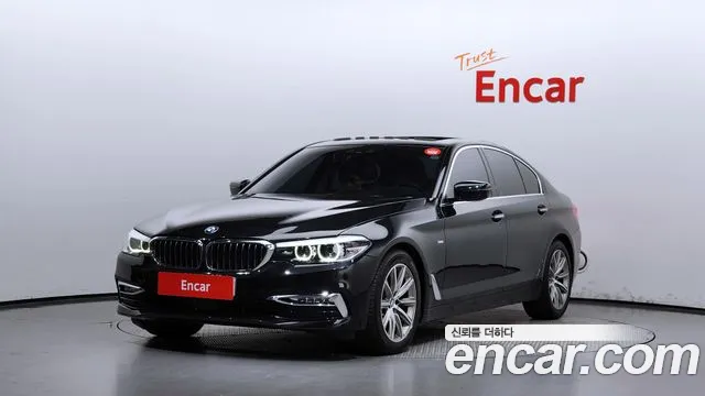 BMW 5 Series (G30) 2018 Черный из Кореи