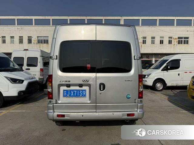 Chase Xintu V80 2024 Серебристо-серый из Китая