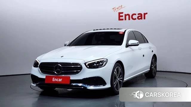 Mercedes-Benz E-Class W213 2020 Белый из Кореи