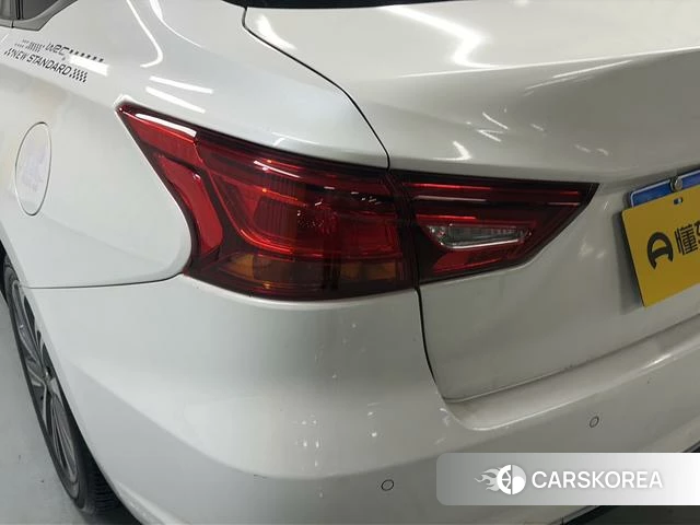 Chang'an Ruicheng CC 2018 Белый из Китая