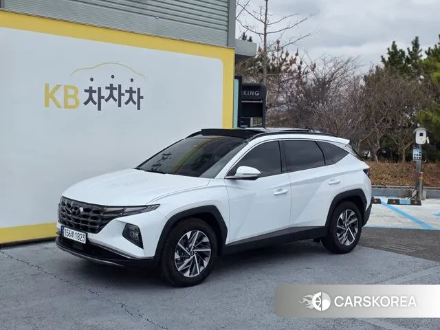 Hyundai Tucson Hybrid (NX4) 2023 Белый из Кореи