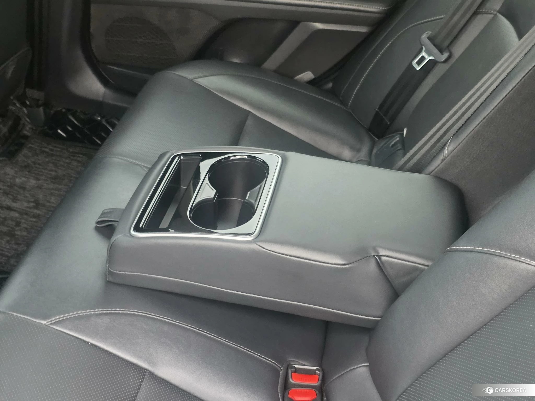 Toyota Camry 2024 Черный из Китая