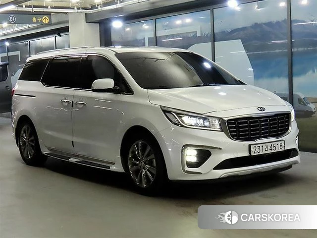 Kia The New Carnival 2018 Белый из Кореи