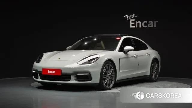 Porsche Panamera (971) 2018 Серебристо-серый из Кореи