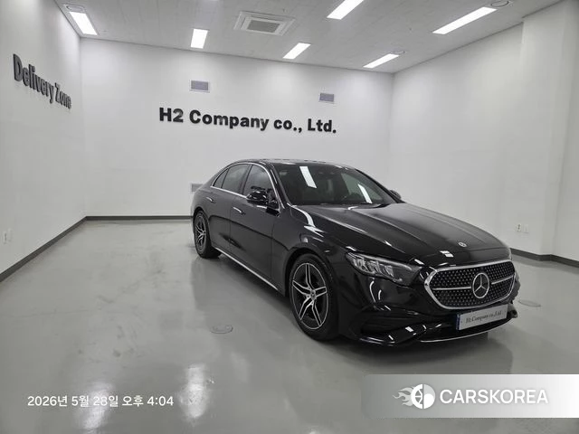 Mercedes-Benz E-Class W214 2026 Черный из Кореи