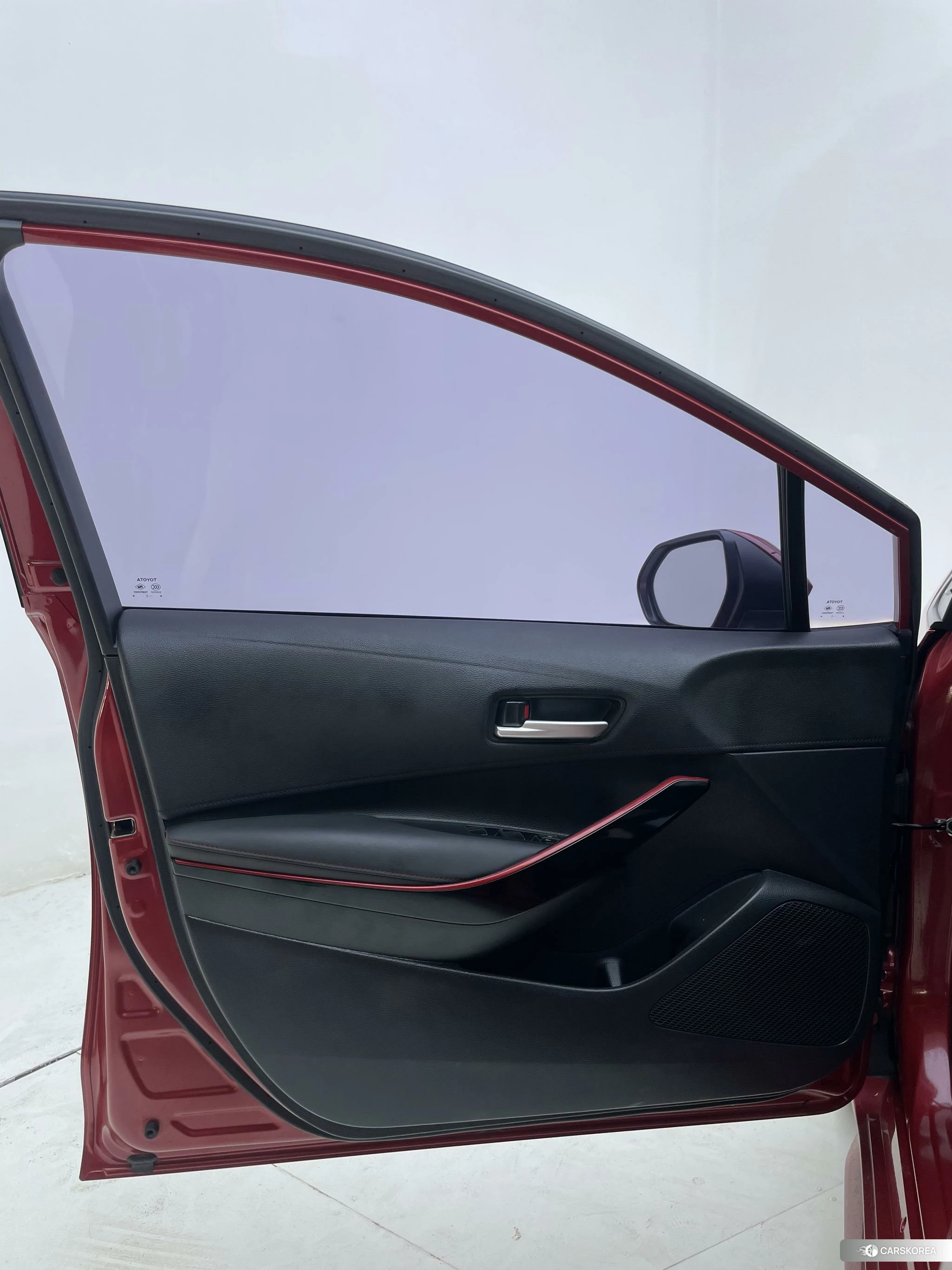 Toyota Lei Ling 2021 Красный из Китая