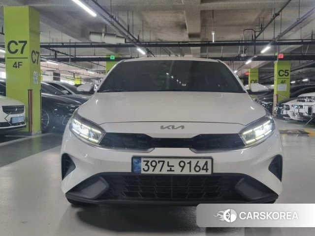 Kia The New K3 2nd generation 2022 Белый из Кореи